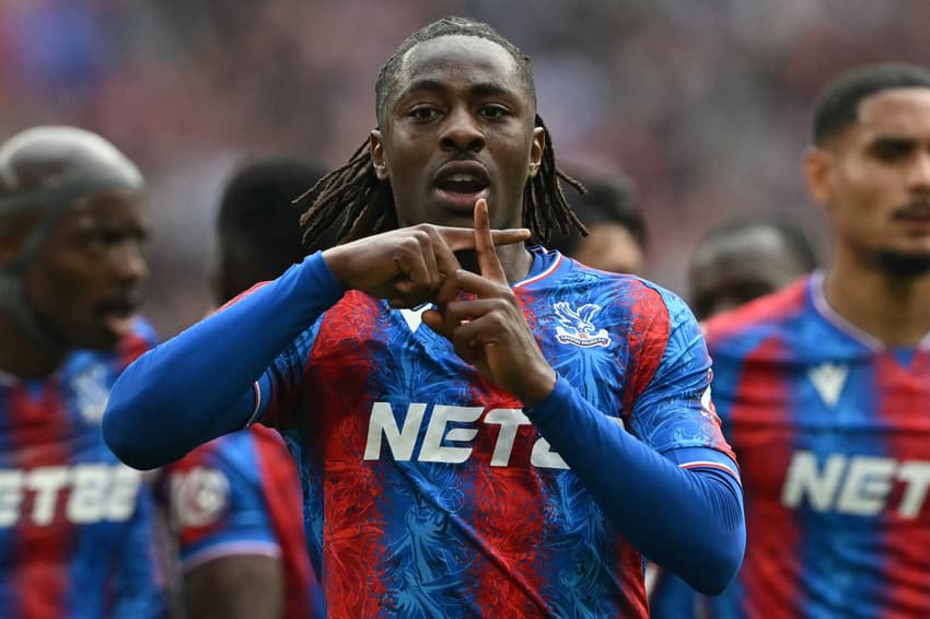 Jogos de hoje: campeão da F.A Cup no último sábado, o Crystal Palace recebe o Wolverhampton no Selhurst Park (Foto: Glyn Kirk/AFP)