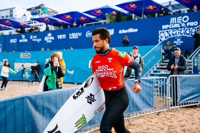 Filipe Toledo venceu bateria 100% brasileira