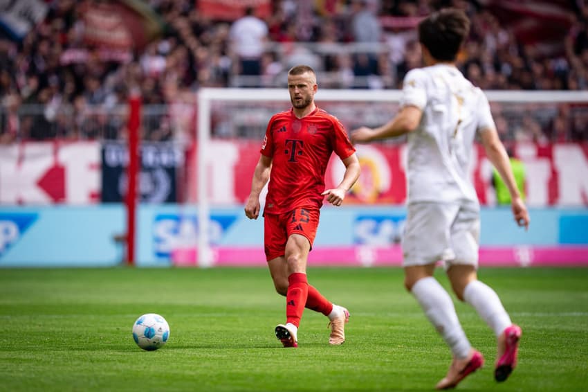 Eric Dier, companheiro de Davies, em ação pelo Bayern de Munique (Foto: Divulgação / Bayern)