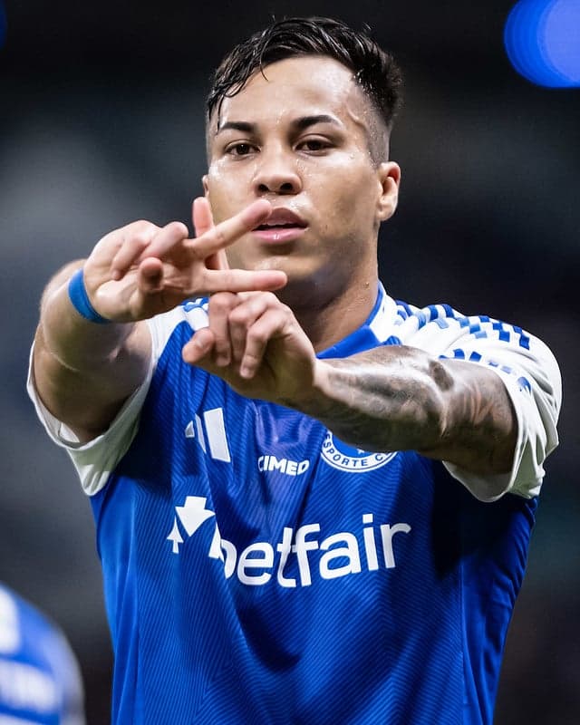 Kaio Jorge, do Cruzeiro, comemora gol contra o Vila Nova-GO