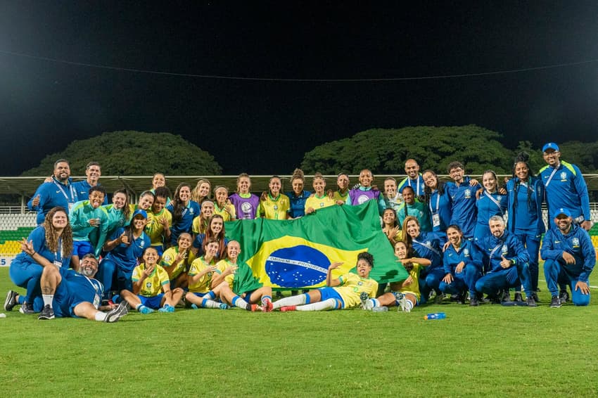 Seleção não teve dificuldade contra a Bolívia (Foto: Nelson Terme / CBF)