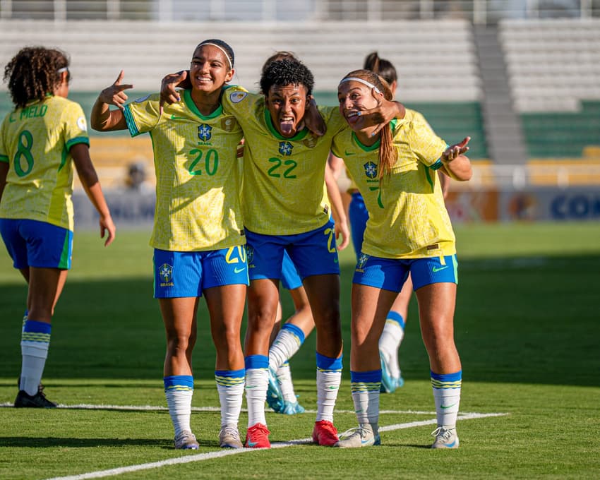 Ravenna (22) foi um dos destaques do Brasil contra o Equador (Foto: Divulgação/Conmebol)