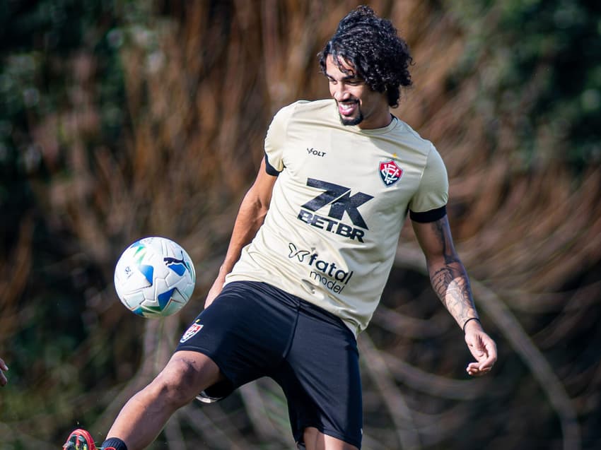 Fabri em treino do Vitória  Foto: Victor Ferreira / EC Vitória