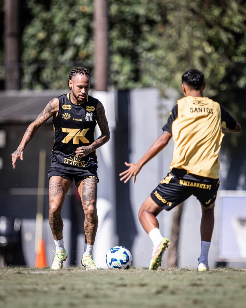 Casagrande dispara contra Neymar: ‘Já passou da hora de ser menino’