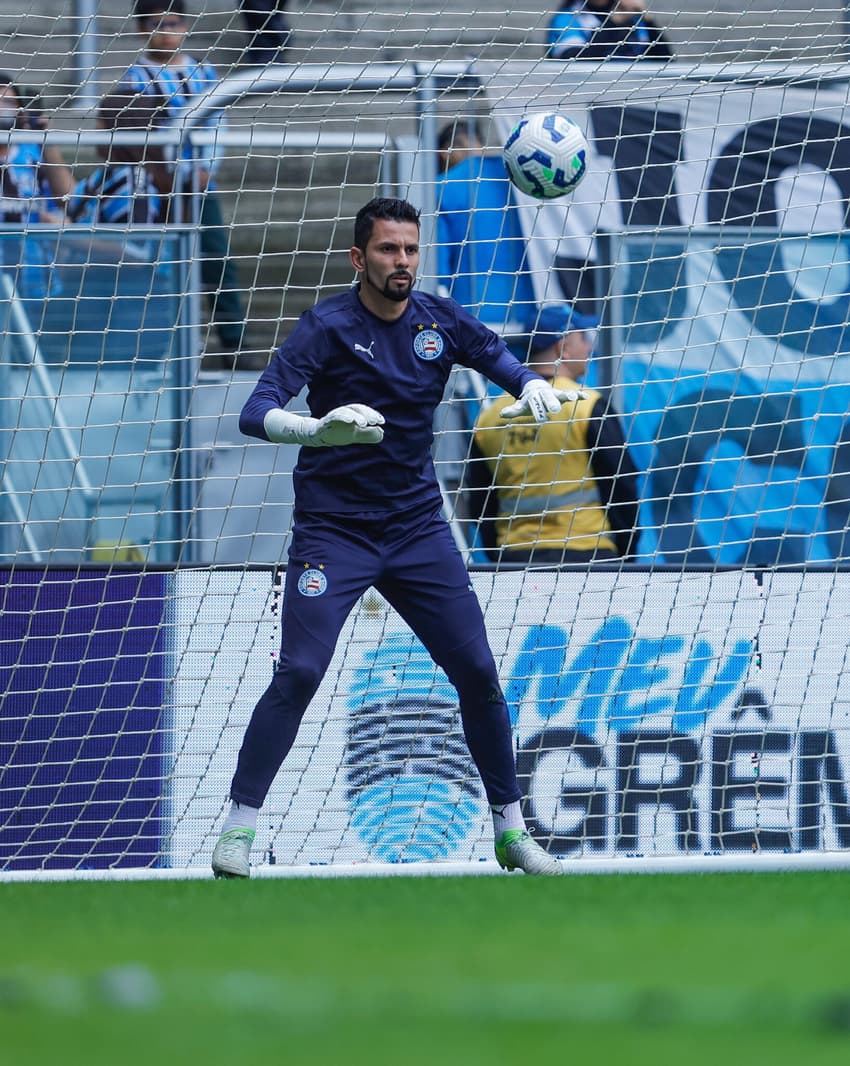 Marcos Felipe no aquecimento antes de Grêmio x Bahia Foto: Rafael Rodrigues / EC Bahia