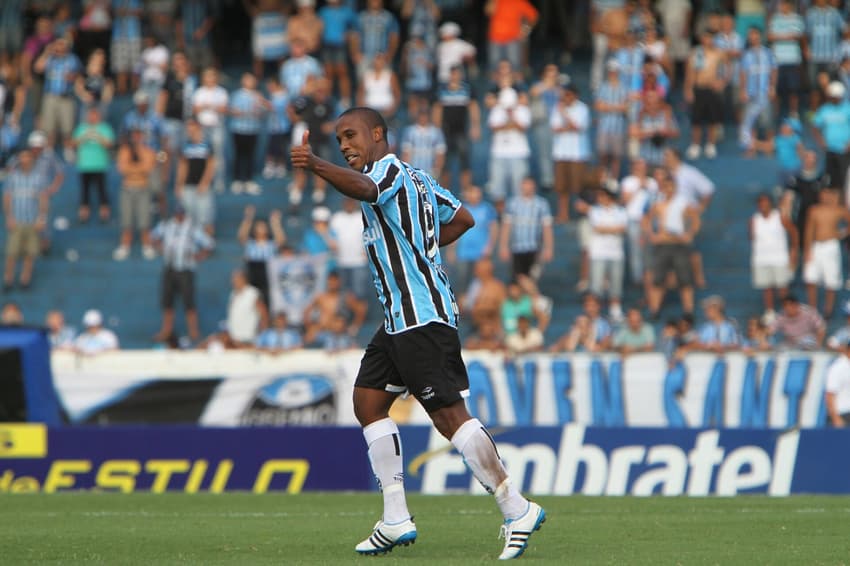 Borges pelo Grêmio (Foto: Lucas Uebel)