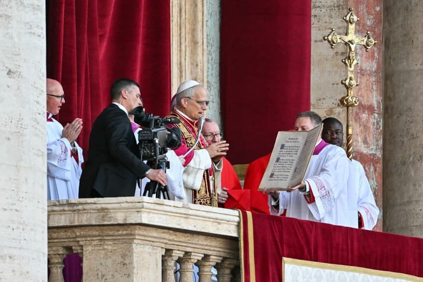 Papa Leão XIV faz seu primeiro discurso no Vaticano (AFP)