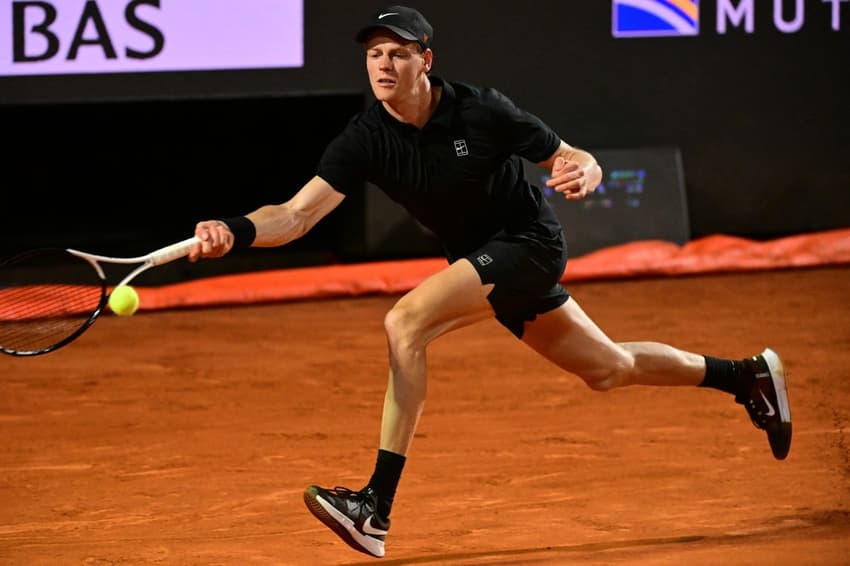 Jannik Sinner na vitória sobre Cerundolo em Roma
