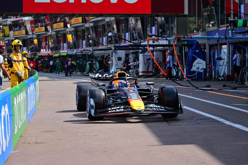 Max Verstappen - Red Bull