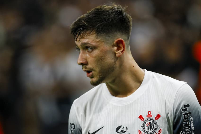Garro voltou ao Corinthians na Sul-Americana (Foto: Marco Miatelo/AGIF)