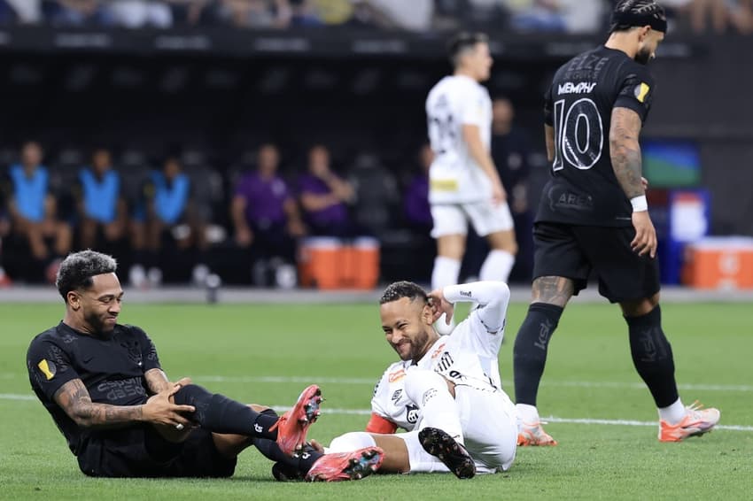 Neymar Memphis na Neo Química Arena