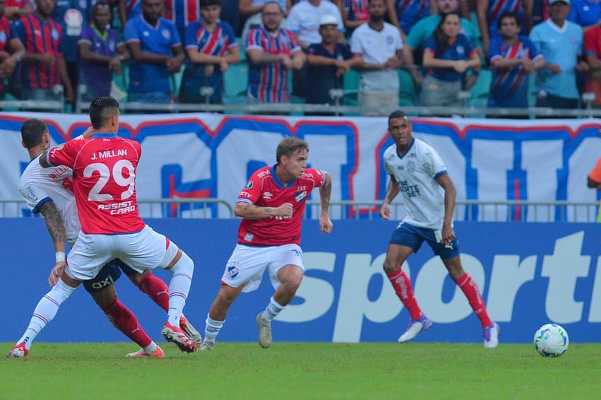 Nacional bate o Bahia na Arena Fonte Nova Foto: Walmir Cirne/AGIF