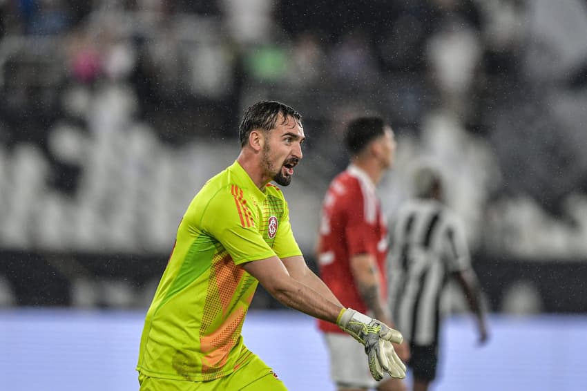 Anthoni, goleiro do Internacional