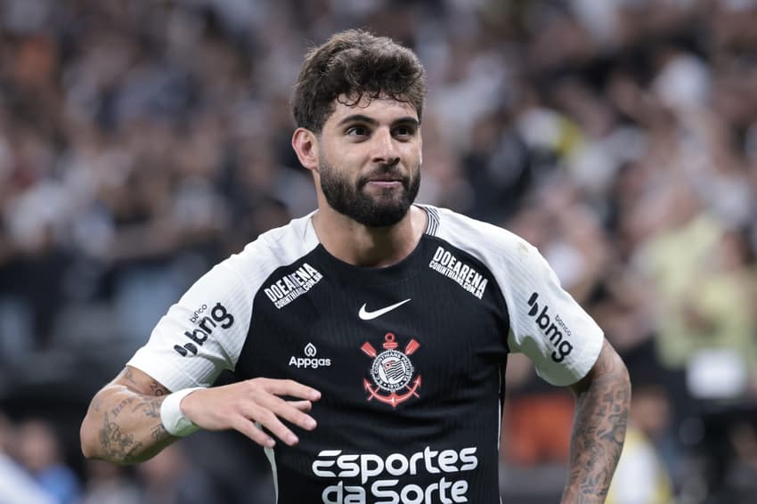 Yuri Alberto está em alta no Corinthians (Foto: Marcello Zambrana/AGIF)