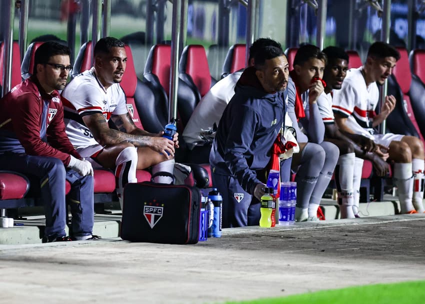 Luciano no bando do São Paulo