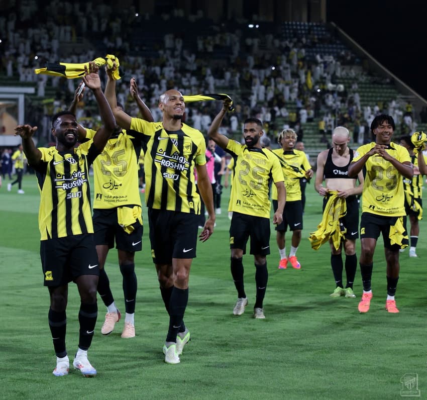 Jogos de hoje: em busca da 'dobradinha', o Al-Ittihad vai em busca do título da Copa do Rei Saudita depois de vencer o Campeonato Saudita (Foto: Reprodução/X)