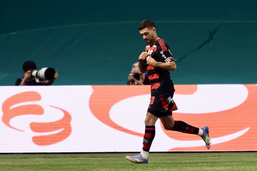 Arrascaeta Flamengo Palmeiras