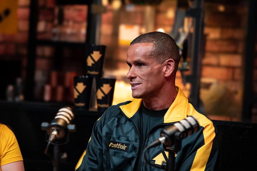 Rivaldo comentou sobre os primeiros passos de Ancelotti na Seleção Brasileira (Reprodução: Betfair)