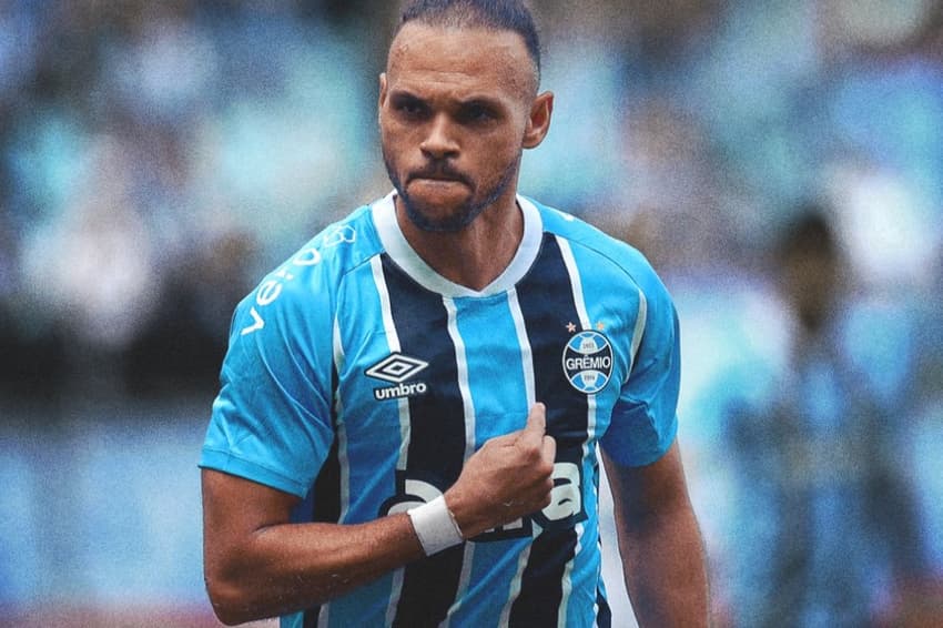 Pênalti em Braithwaite rendeu polêmica no Brasileirão