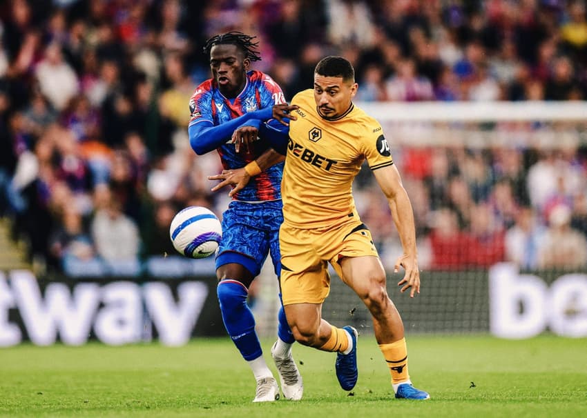 Wolves e Crystal Palace disputaram pela 37º rodada da Premier League (Foto: Reprodução/X)