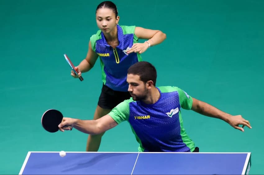 Giulia Takahashi e Guilherme Teodoro na disputa de dupla mista