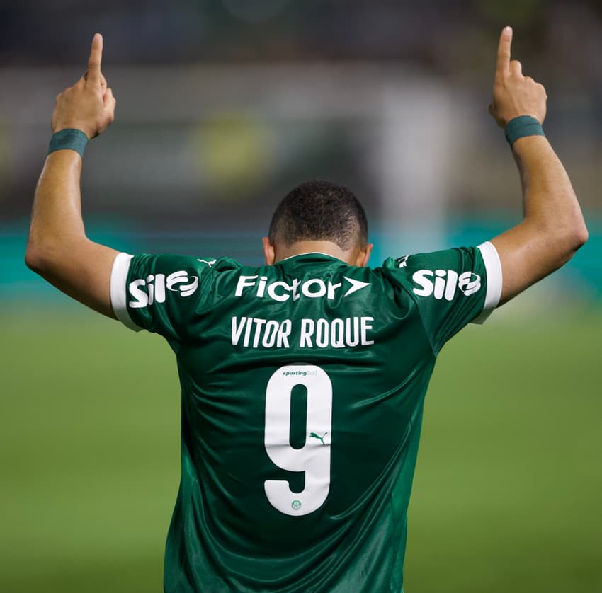 Vitor Roque, centroavante do Palmeiras