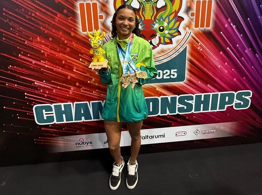 Isanelly Cristina bateu recorde mundial aos 14 anos