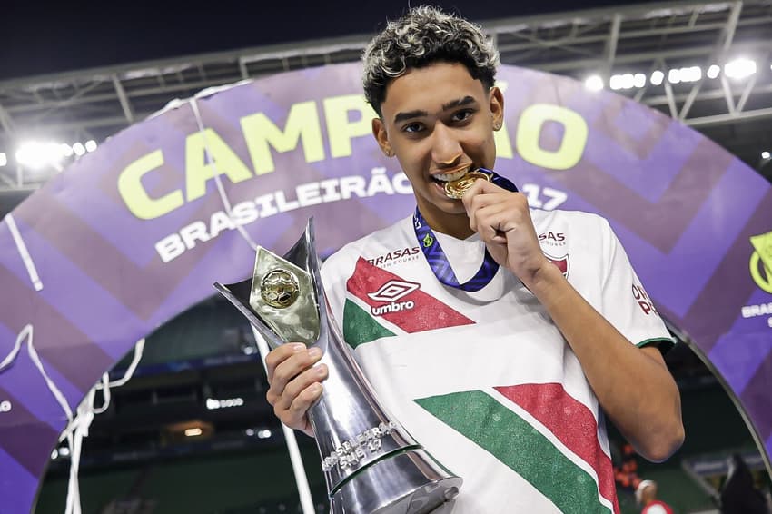 Isaque Fluminense