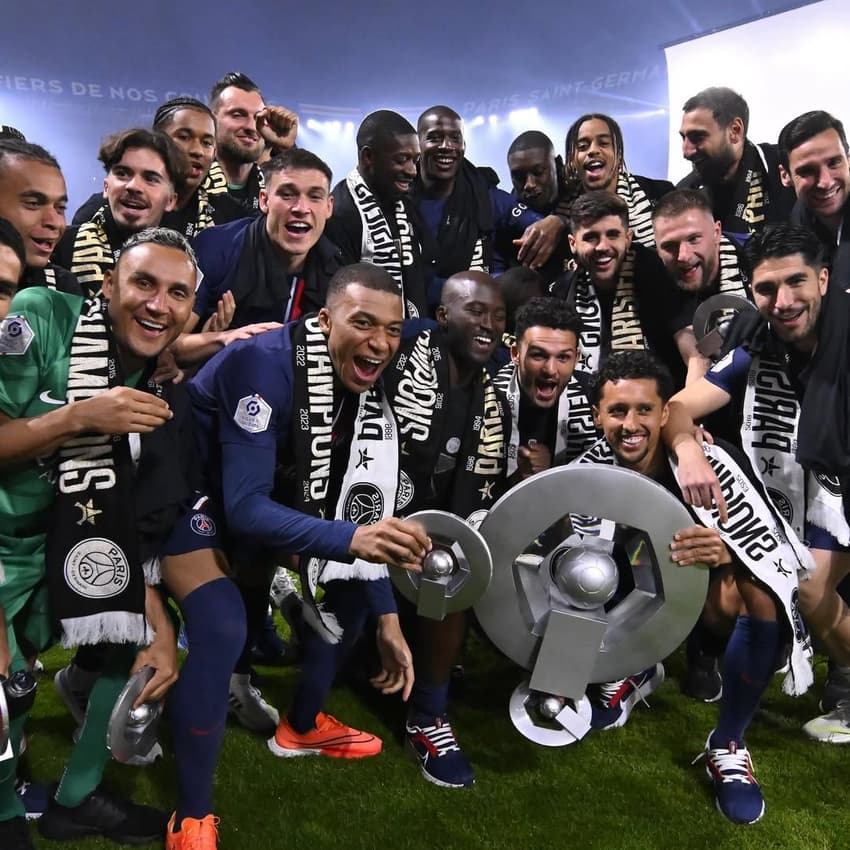 PSG comemora título