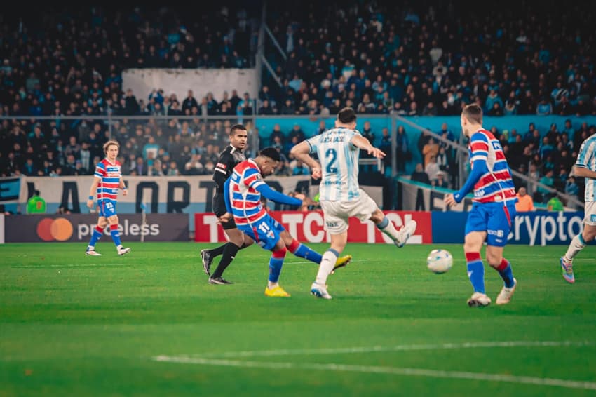 Partida entre Racing e Fortaleza, pela Copa Libertadores (Foto: Matheus Amorim/Fortaleza EC)