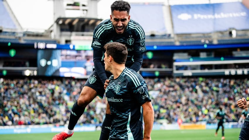 Sounders comemorando uma vitória (Foto: Divulgação/Seattle Sounders)