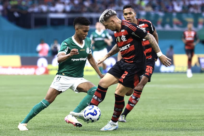 Varela Estêvão Palmeiras Flamengo