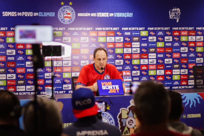 Rogério Ceni em entrevista coletiva após vitória contra o Botafogo Foto: Letícia Martins / EC Bahia