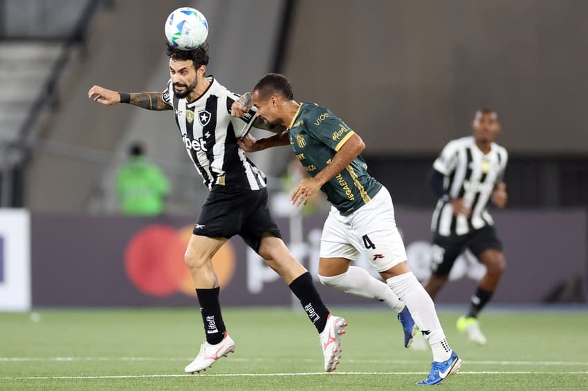 Mastriani tem chances de começar entre os 11 do Botafogo diante do Carabobo, pela Libertadores