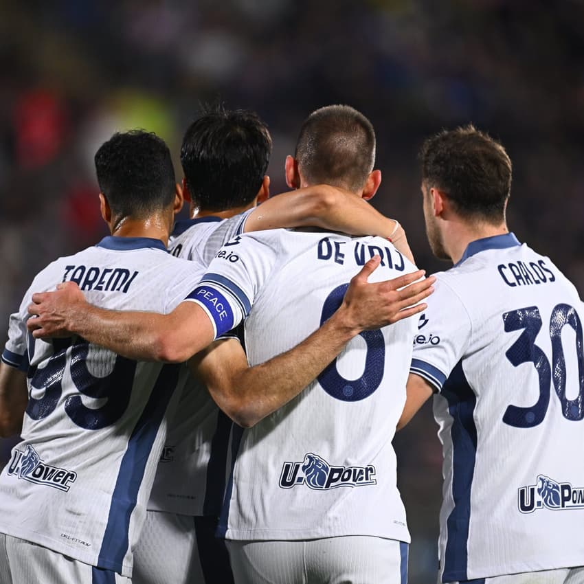 Elenco da Inter de Milão comemora gol sobre o Como (Divulgação: Inter de Milão)