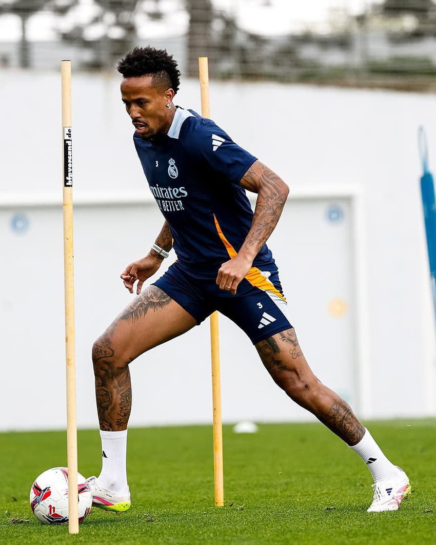 Éder Miltião durante treinamento com bola no Real Madrid