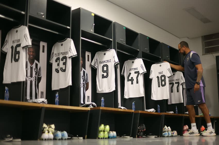 Escalação do Botafogo