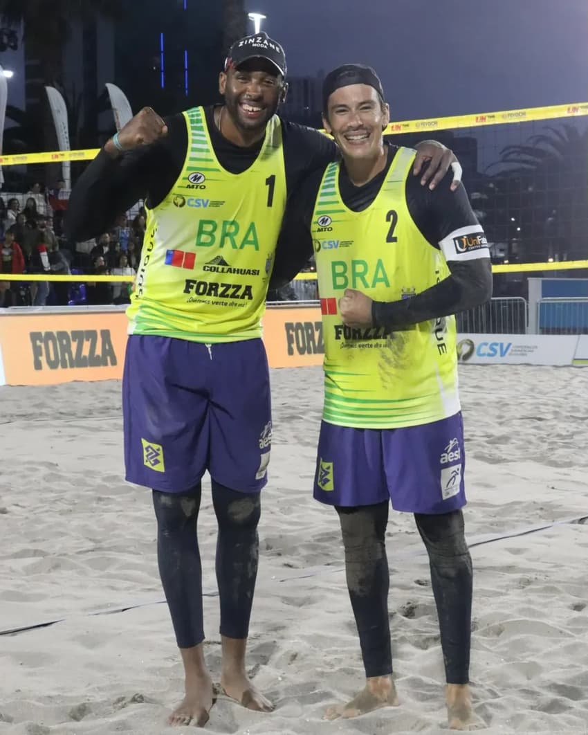 Evandro e Arthur não perderam nenhum set
