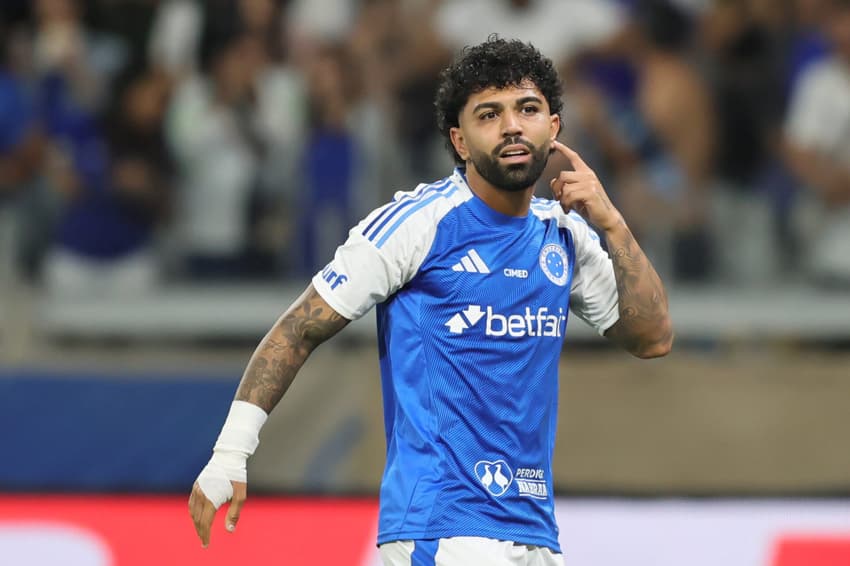 Gabigol comemora gol contra o Flamengo