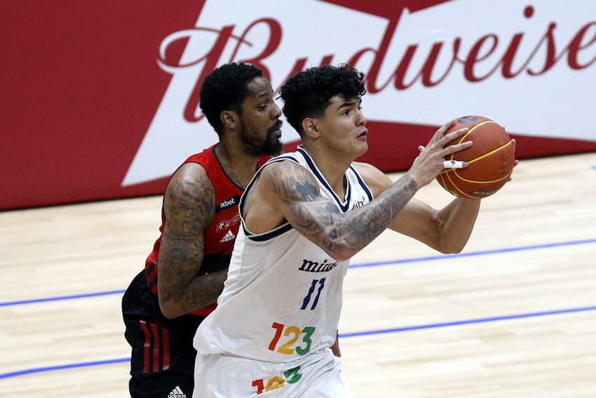 Gui Santos em ação durante jogo do Minas pelo NBB (Foto: Divulgação/Minas TC)