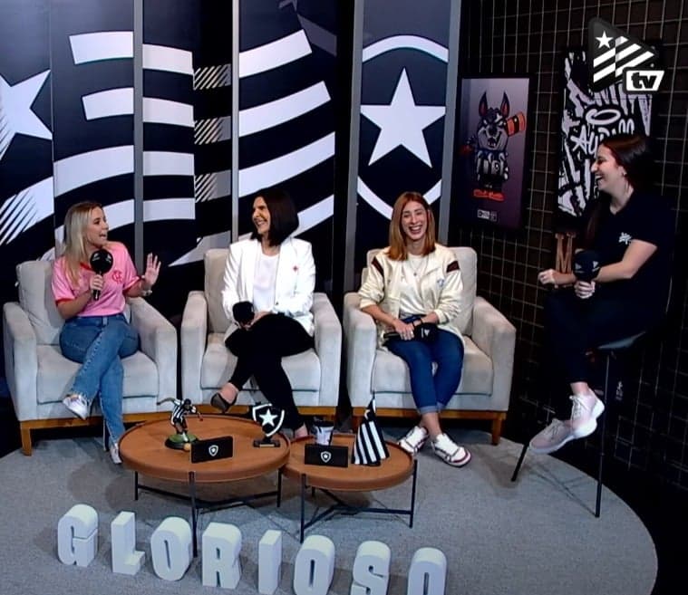 Jornalistas de clubes rivais participaram de programa na Botafogo TV (Foto: Reprodução)