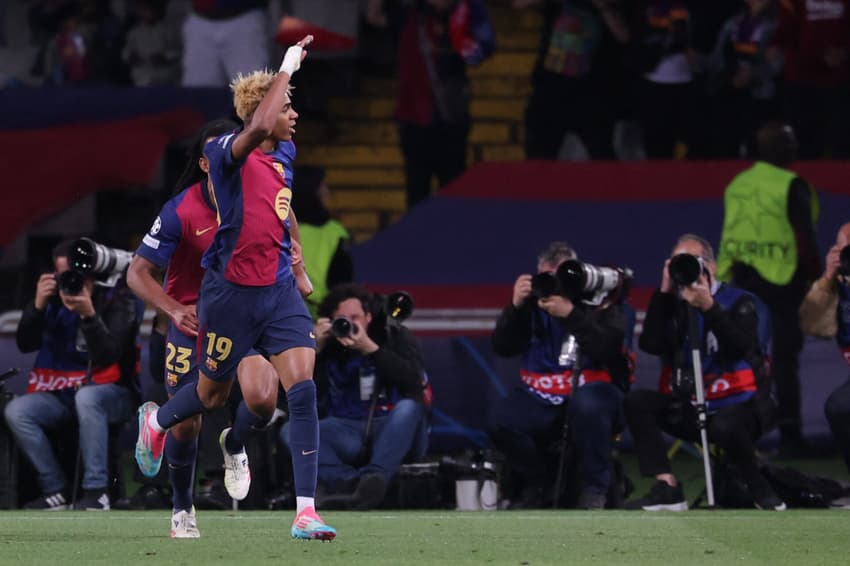 Lamine Yamal - Barcelona x Inter - Champions