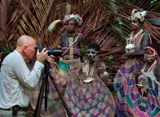 Sebastião Salgado em Papua Nova Guiné, em 2008