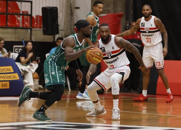 São Paulo caiu nas quartas do NBB diante do Franca