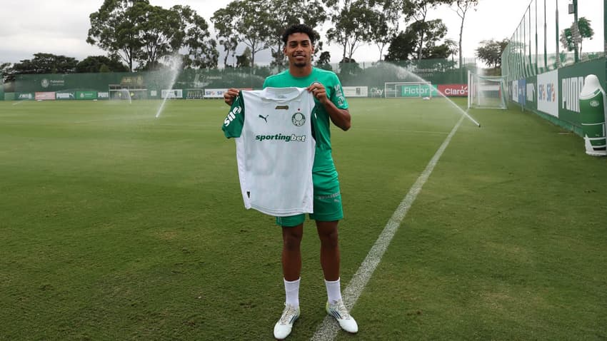 Luighi, do Palmeiras, foi chamado por Ramon Menezes para amistosos da Seleção Brasileira sub-20