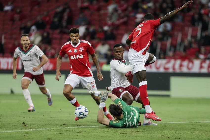Jogada de Internacional x Fluminense