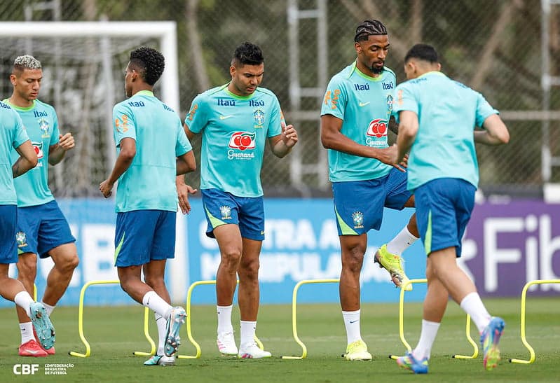 Convocados da Seleção Brasileira treinam no CT Joaquim Grava, casa do Corinthians. (Foto: Rafael Ribeiro/ CBF)