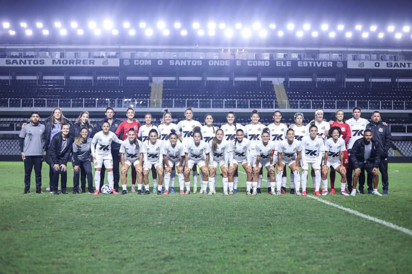 Sereias encaram o Vasco na Vila Belmiro (Foto: Reinaldo Campos/ Santos FC)