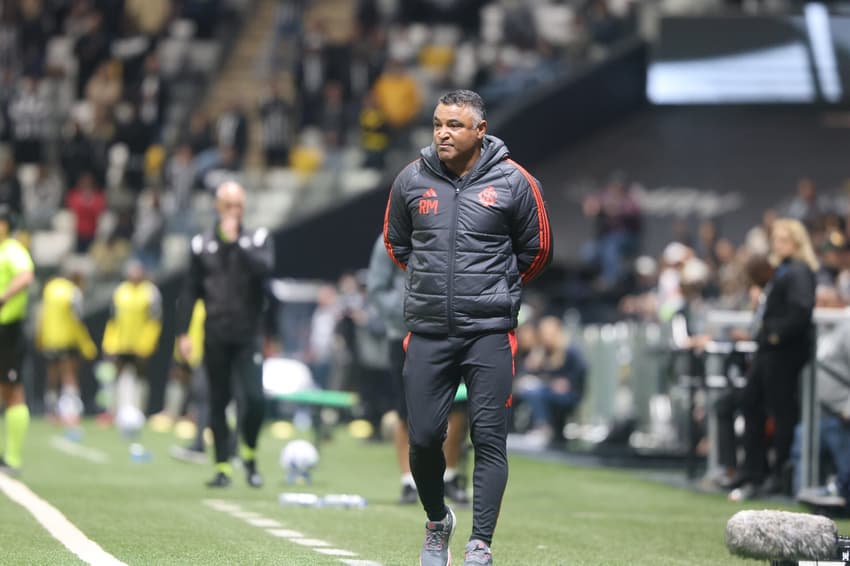 Roger Machado, Internacional