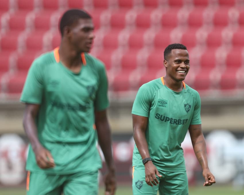 Meia vem treinando com o grupo após Seleção (Foto: Marcelo Gonçalves/Fluminense FC)